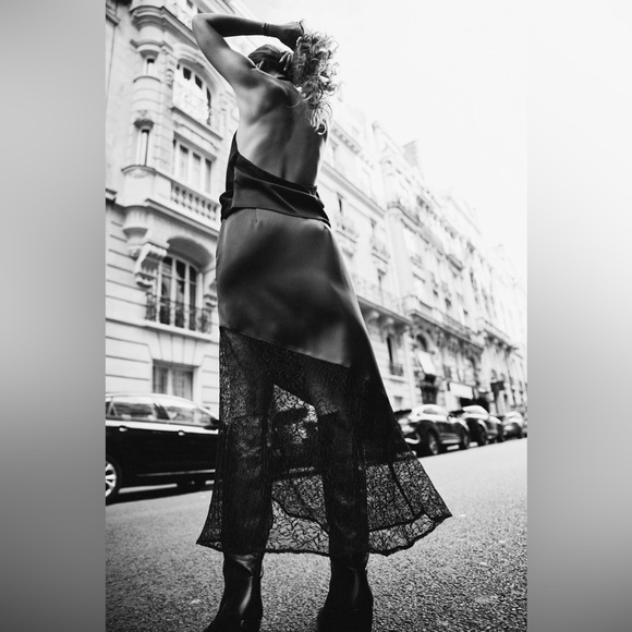 Zara COMBINATION LACE SATIN EFFECT MIDI SKIRT. Black. Size S. New with Tags. - Picture 2 of 7